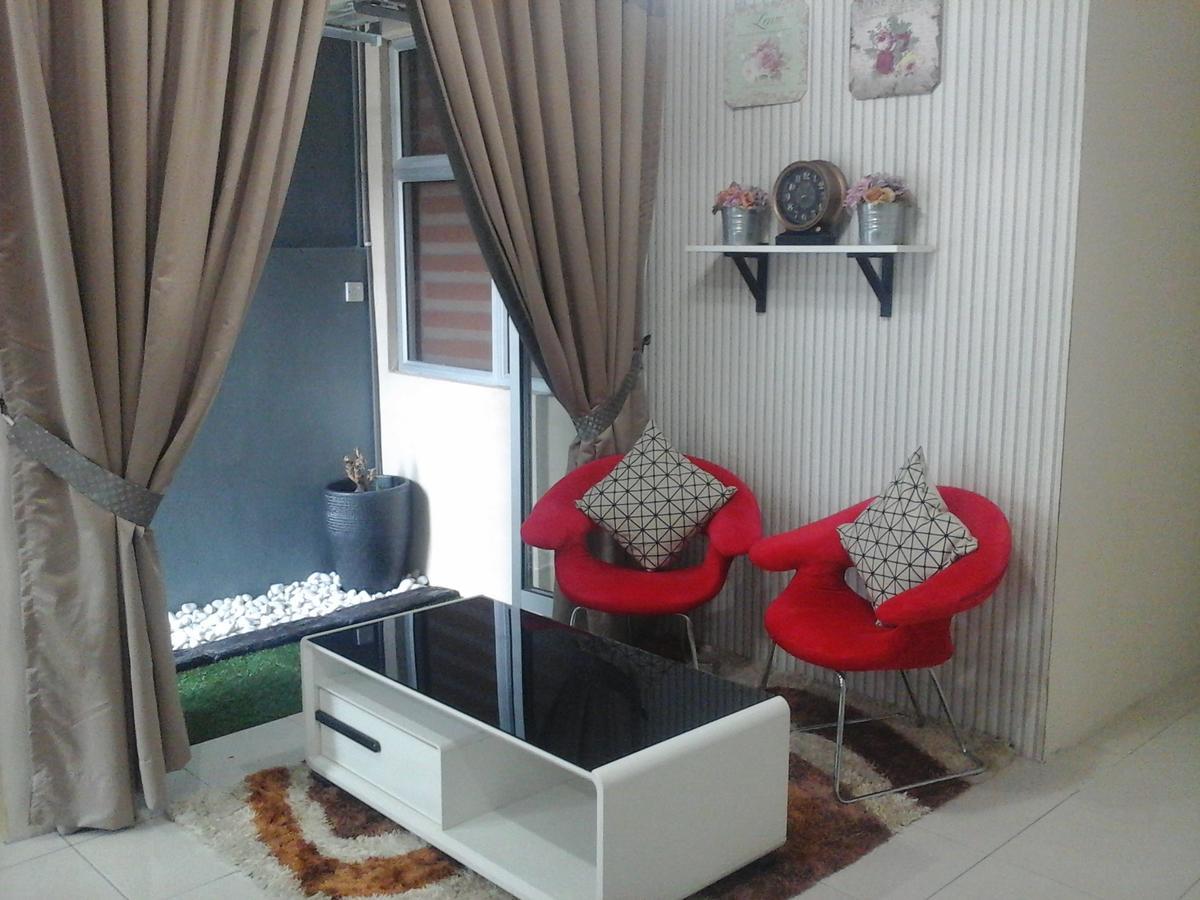 סרי איסקנדר Miker Homestay מראה חיצוני תמונה